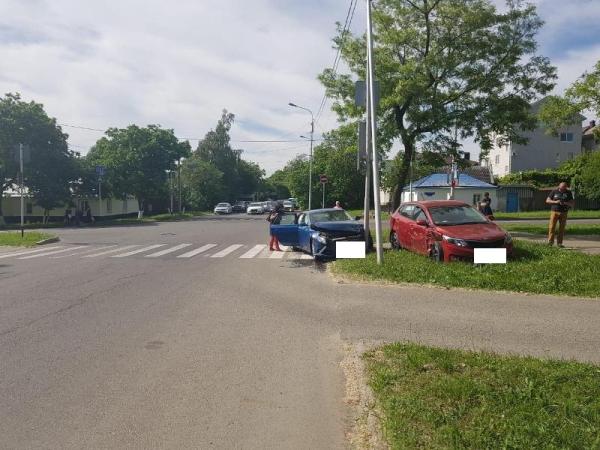 Две автоледи попали в ДТП в Ставрополе